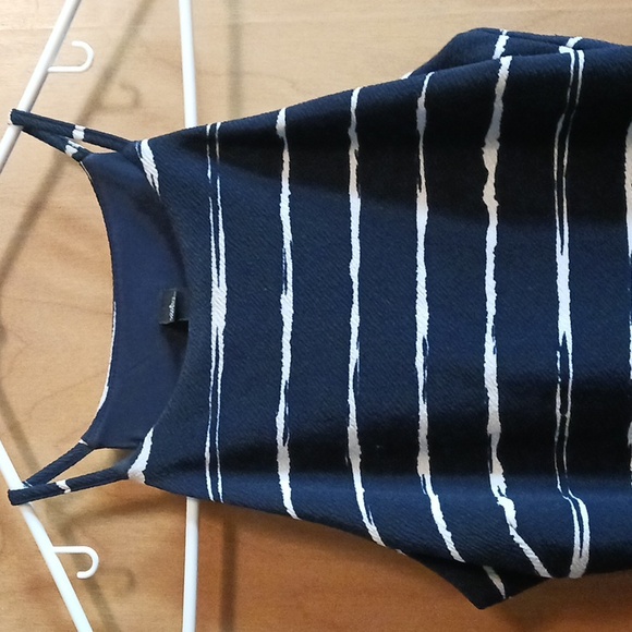 Design Lab Dress - Picture 4 of 7